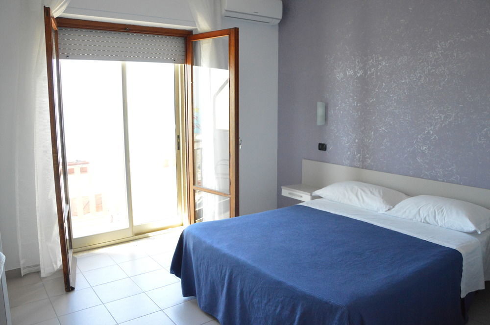 Hotel Piccolo Paradiso Bordighera Eksteriør billede