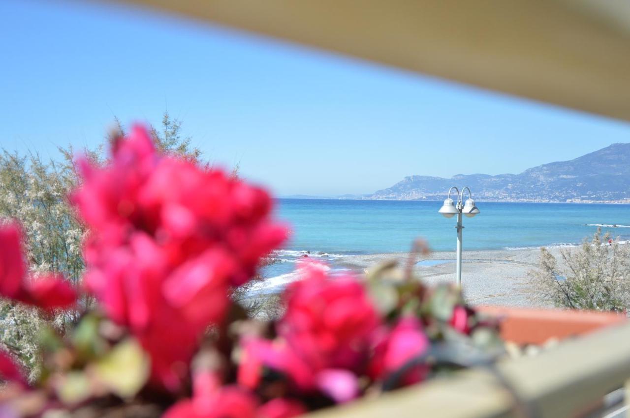 Hotel Piccolo Paradiso Bordighera Eksteriør billede